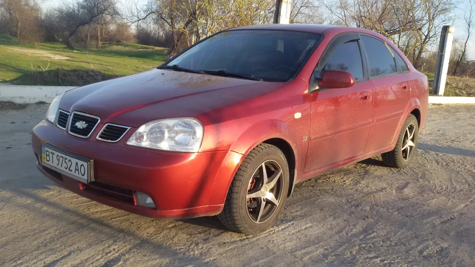 Chevrolet Lacetti (Nubira) 3