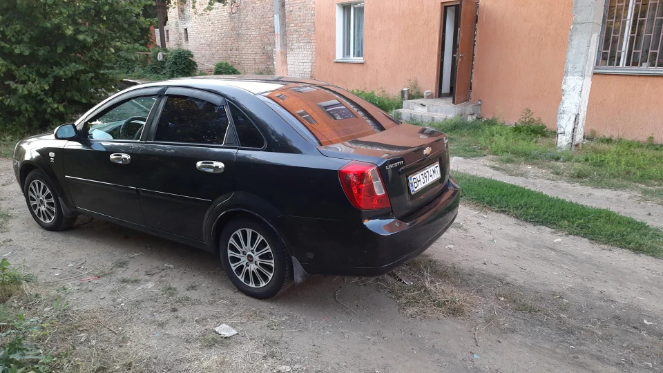 Chevrolet Lacetti Плята 3