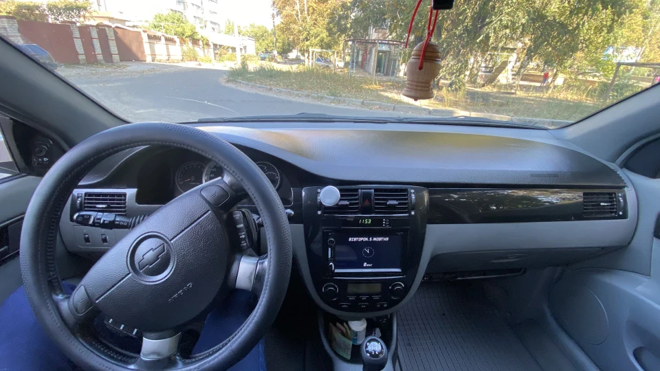 Chevrolet Lacetti Platinum T18SED 4
