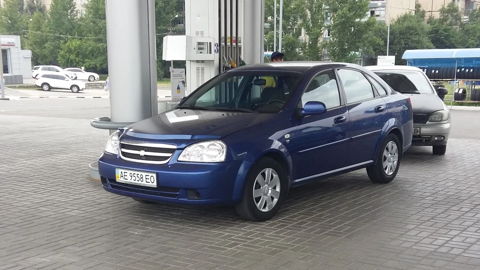 Chevrolet Lacetti поки акваріум 2