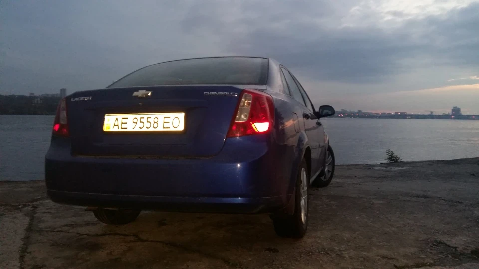 Chevrolet Lacetti поки акваріум 3