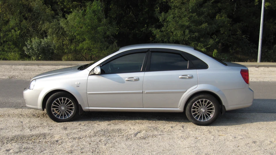 Chevrolet Lacetti Polar Silver SX 3
