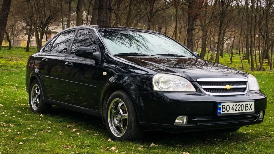 Chevrolet Lacetti Роботяга
