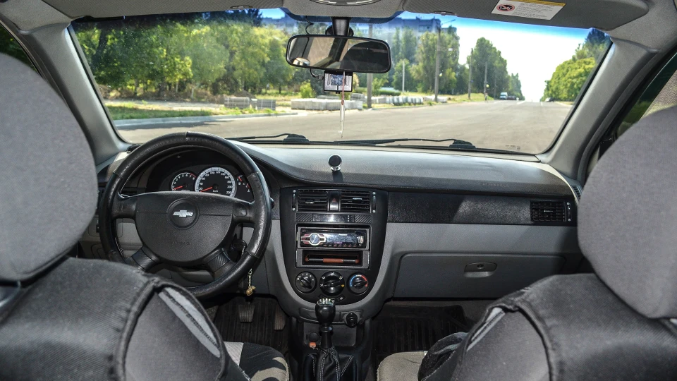 Chevrolet Lacetti Silver LPG 4