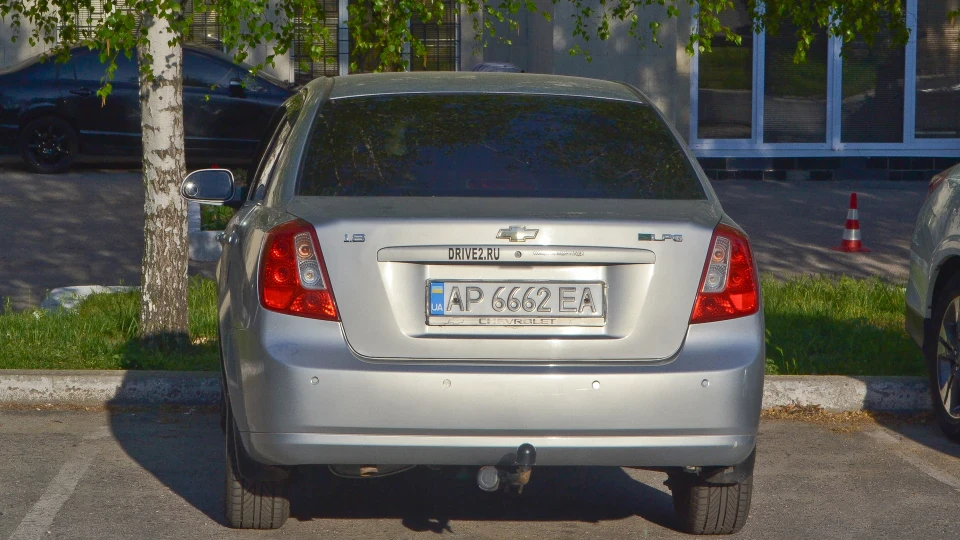 Chevrolet Lacetti Silver LPG 5