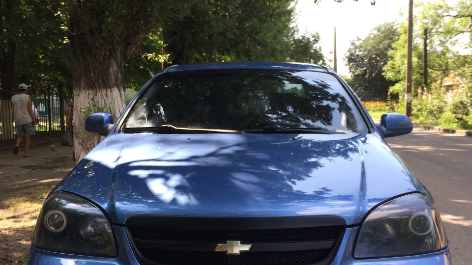 Chevrolet Lacetti Sky 5
