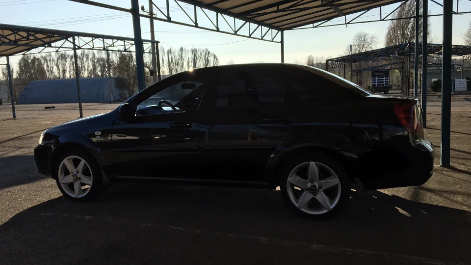 Chevrolet Lacetti SS 2