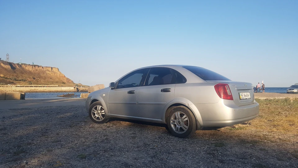 Chevrolet Lacetti "Troglodyte" 3