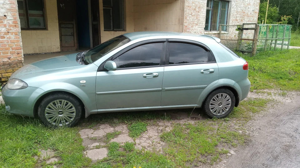 Chevrolet Lacetti Хечбек 2