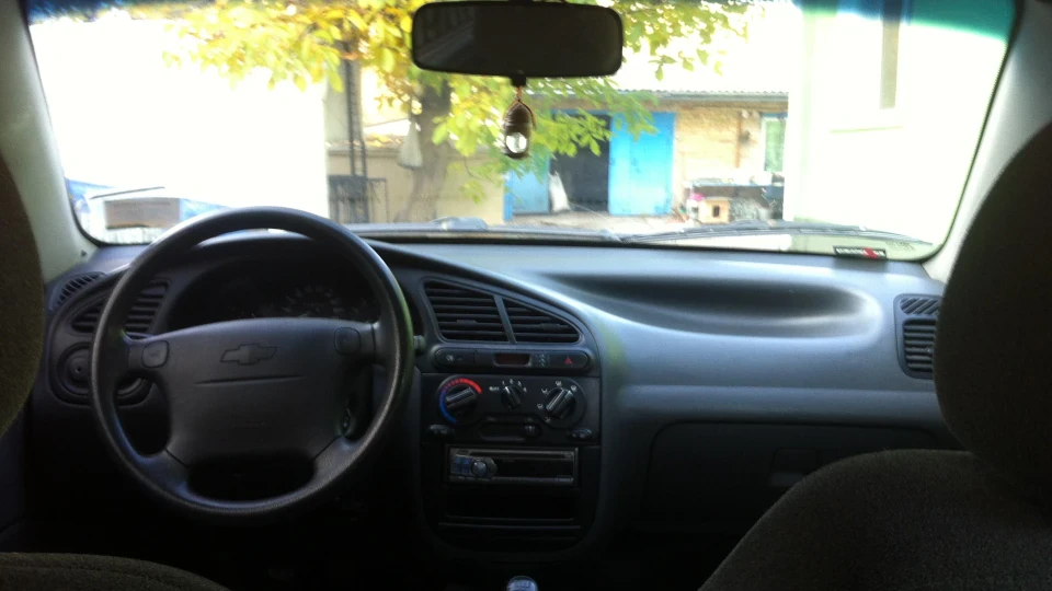 Chevrolet Lanos 3
