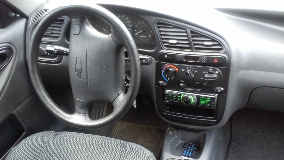 Chevrolet Lanos 3