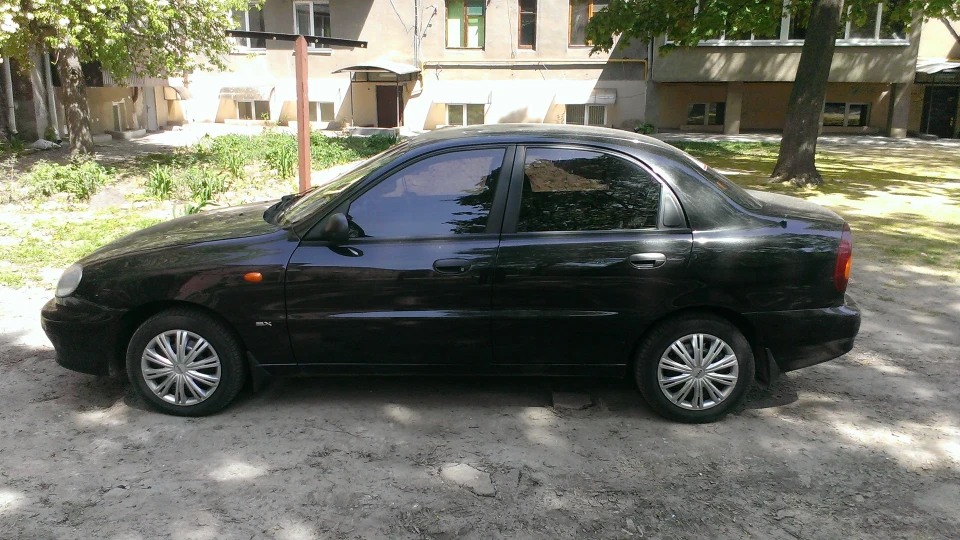 Chevrolet Lanos 2