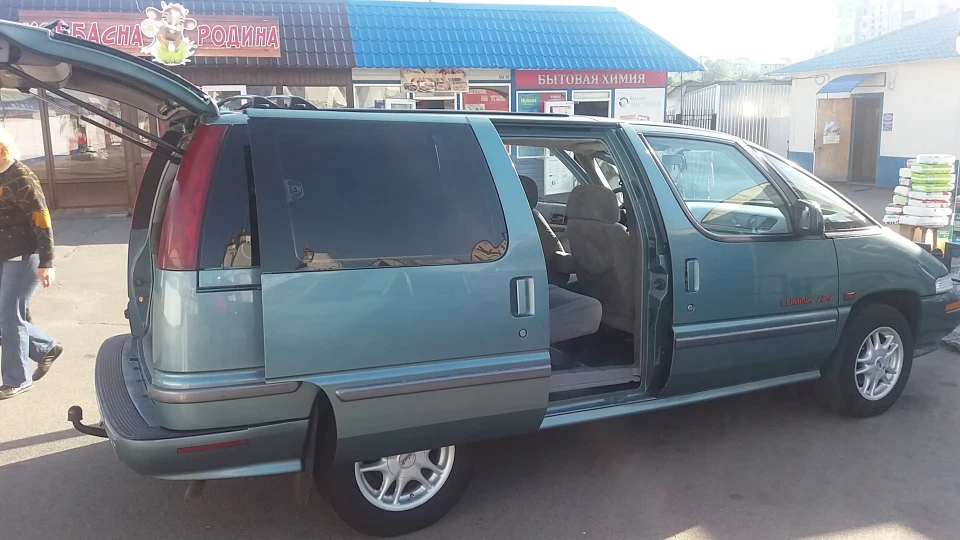 Chevrolet Lumina APV Шева 2
