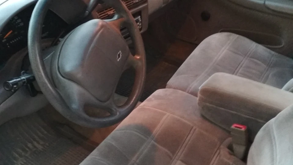 Chevrolet Lumina 2