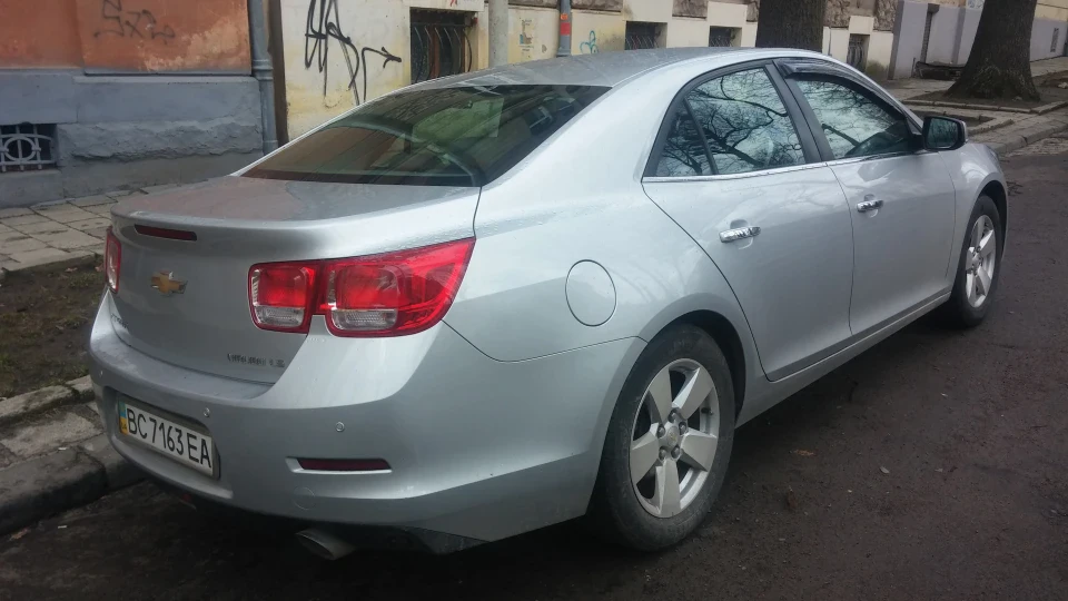 Chevrolet Malibu 2