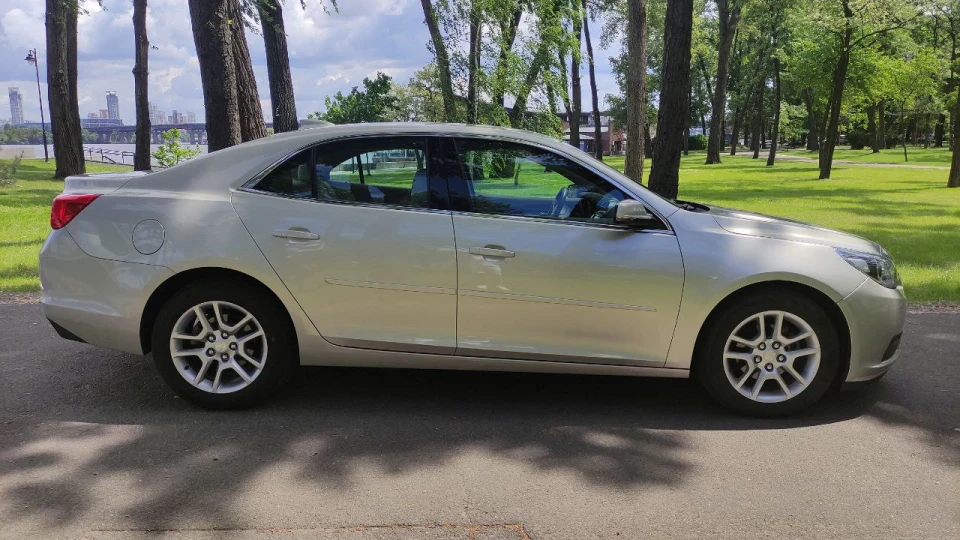 Chevrolet Malibu lt 2