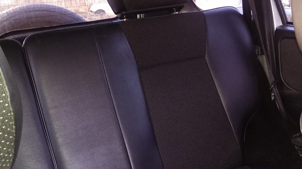 Chevrolet Niva 4