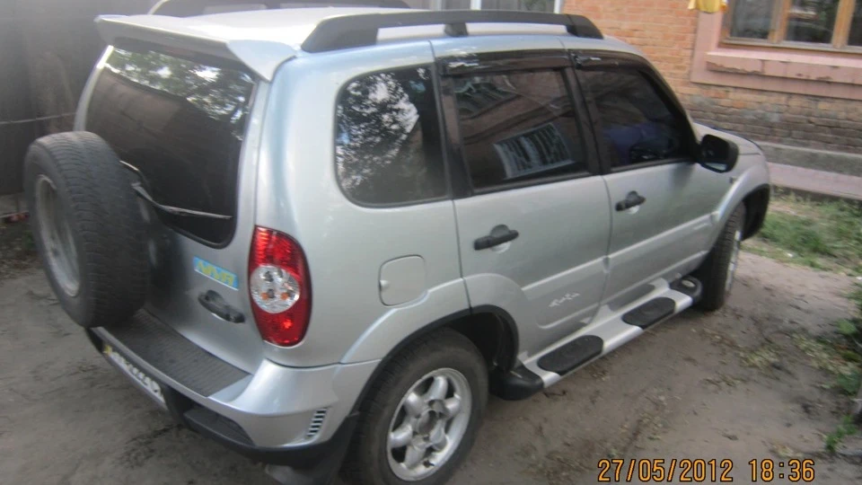 Chevrolet Niva 5