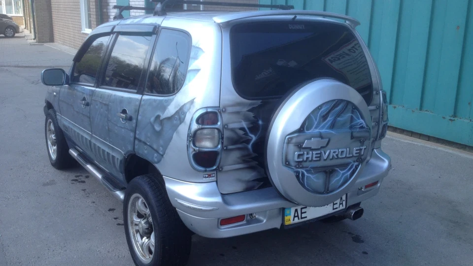Chevrolet Niva Бронетранспортер )