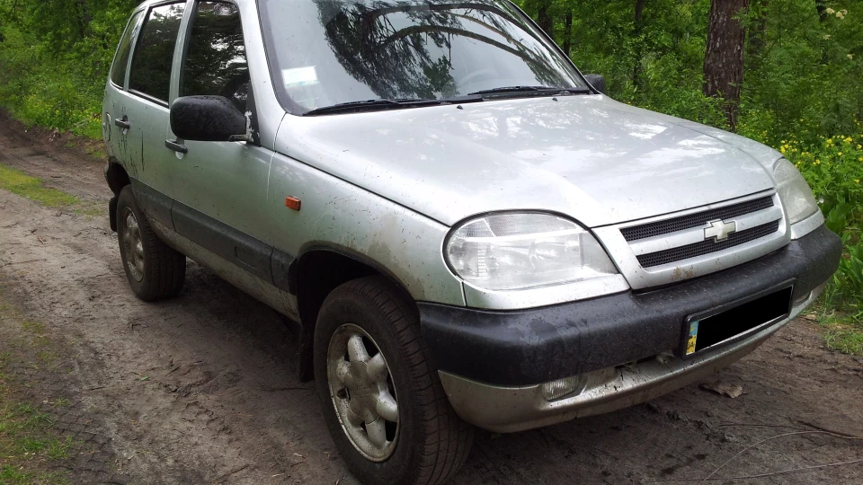 Chevrolet Niva GLS 4
