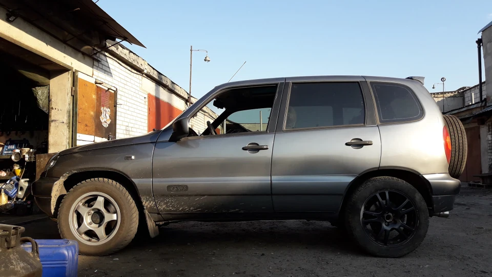 Chevrolet Niva Куплена у 2004 у салоні 2
