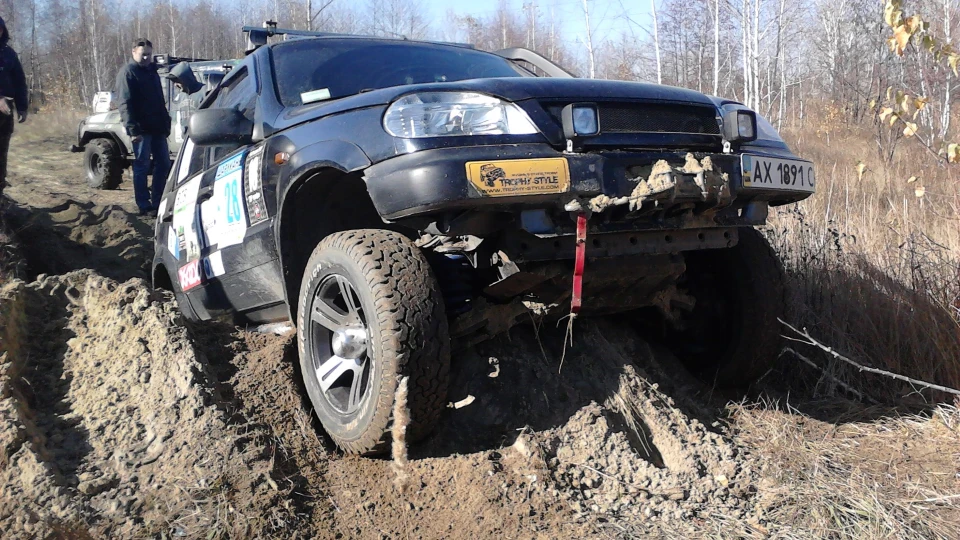 Chevrolet Niva -Недотроффи-