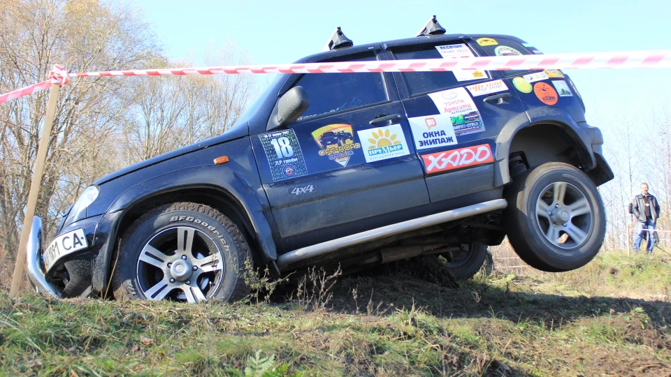 Chevrolet Niva -Недотроффи- 3