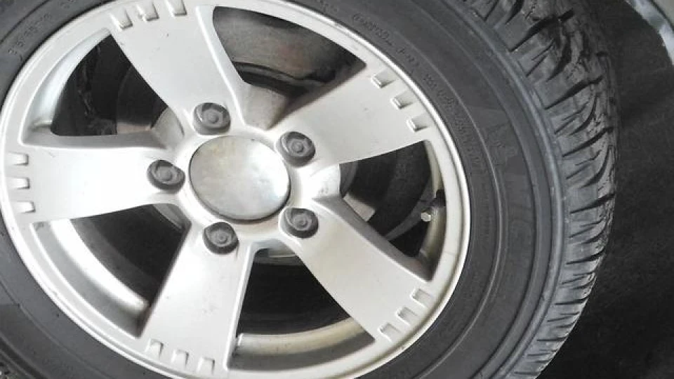 Chevrolet Niva Вітчизняний Позашляховики 3