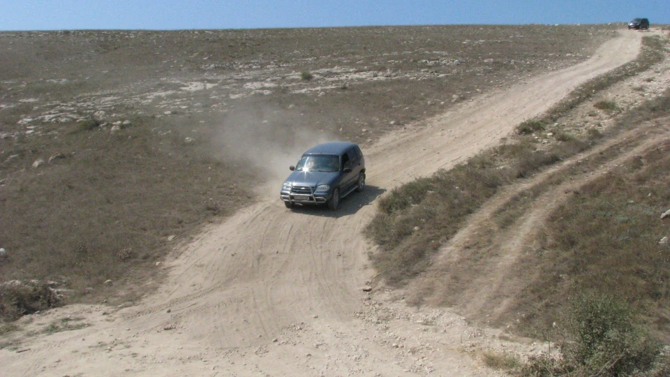 Chevrolet Niva ШНива 2