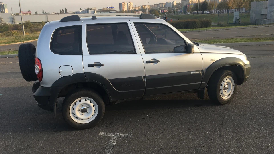 Chevrolet Niva Всюдихід 2