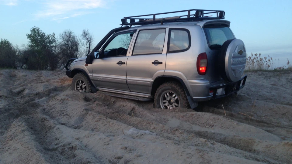 Chevrolet Niva Заряджений Танк ! 2