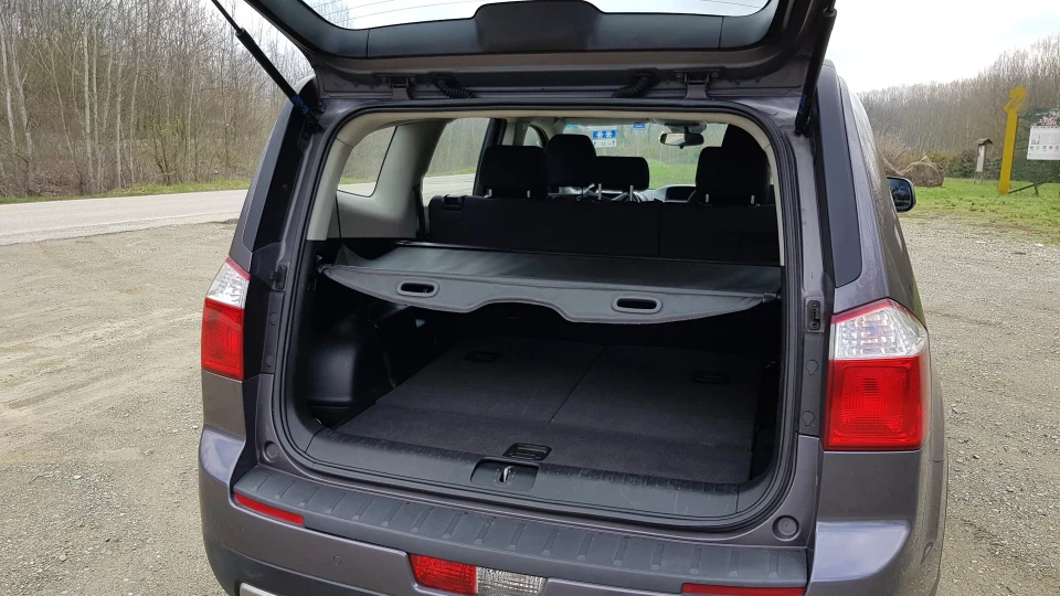 Chevrolet Orlando ORNELIUS Жіночий угодник 3