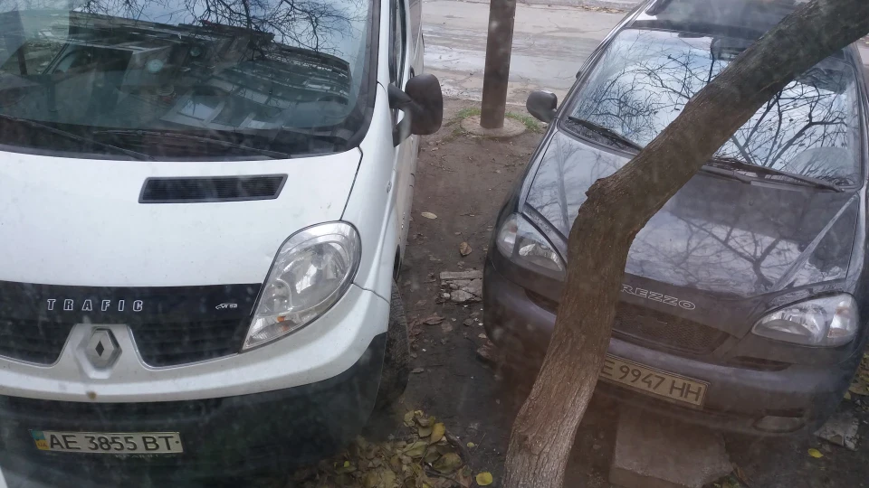 Chevrolet Rezzo 1.6 чорний