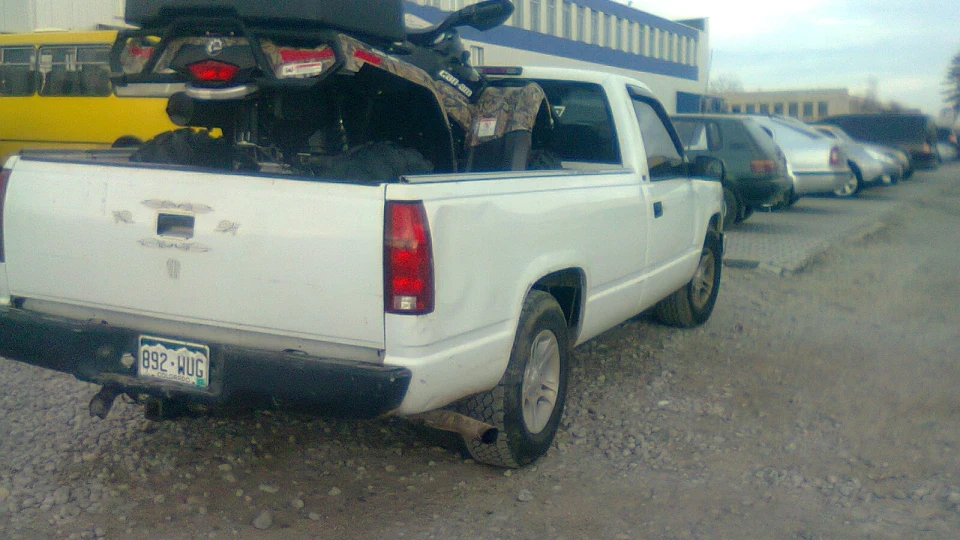 Chevrolet Silverado 5.7 літровий двигун 4
