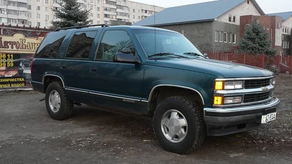 Chevrolet Tahoe LT, зелений металік