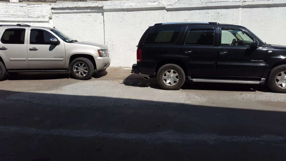 Chevrolet Tahoe Спортивний танк 2