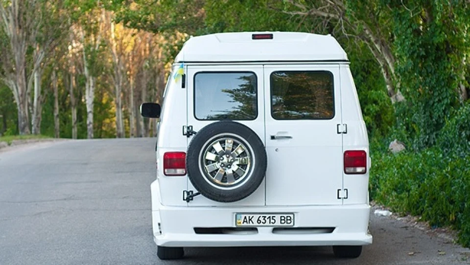 Chevrolet Van БІЛИЙ ПРИНЦ 4