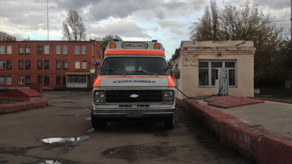 Chevrolet Van USA Ambulance 2