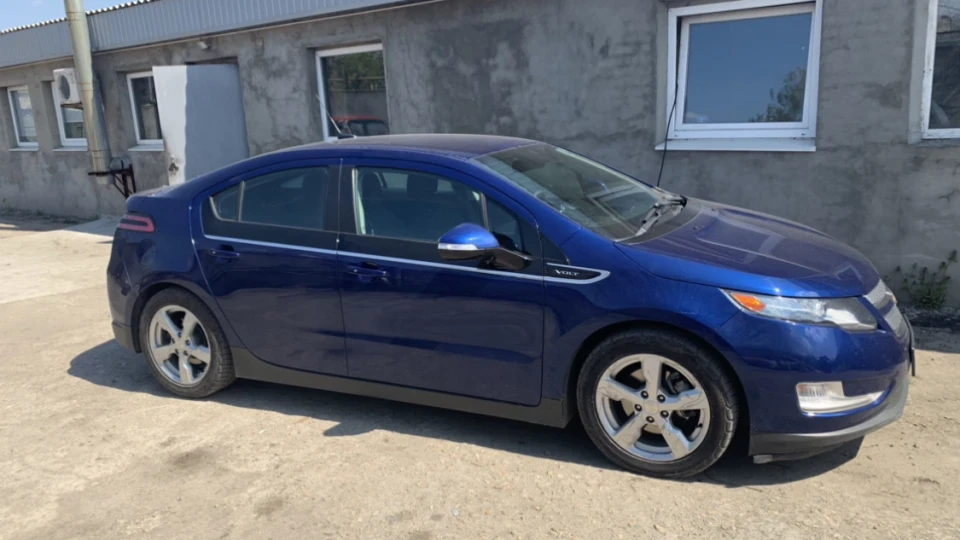 Chevrolet Volt 2