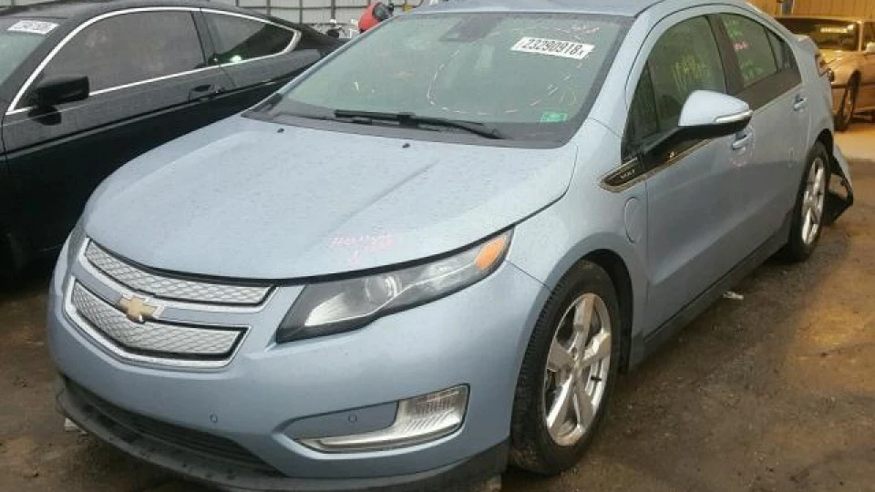 Chevrolet Volt 2