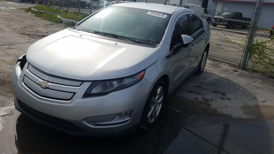 Chevrolet Volt 2