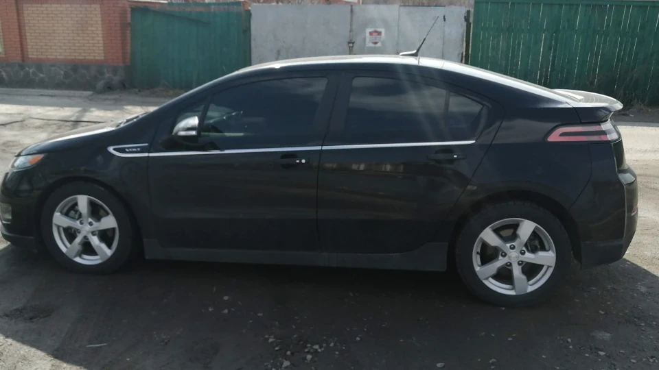 Chevrolet Volt американець 3