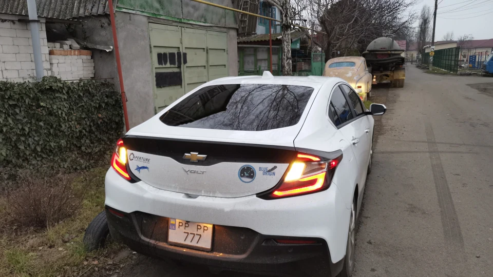 Chevrolet Volt Білий тихоня 3