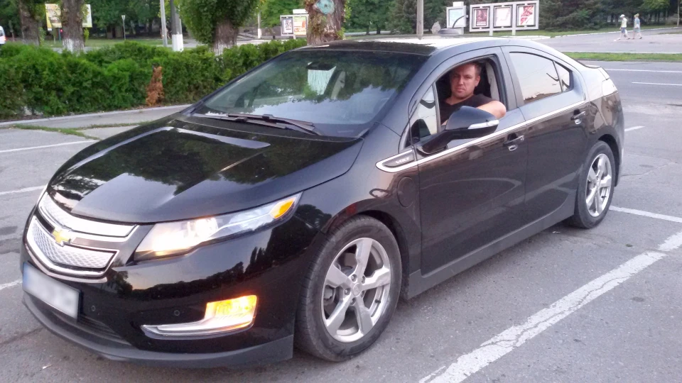 Chevrolet Volt <<Black Pearl>> 3