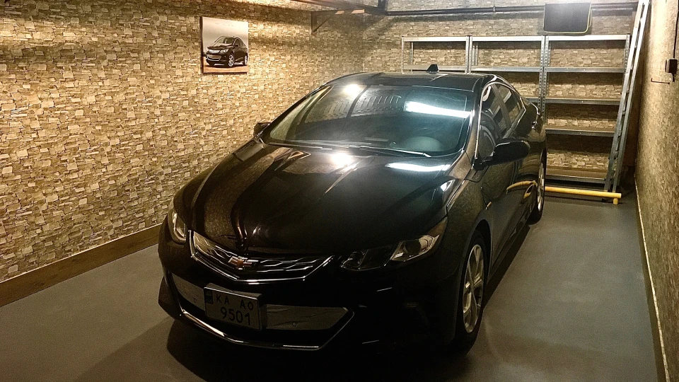 Chevrolet Volt Black Shark 2