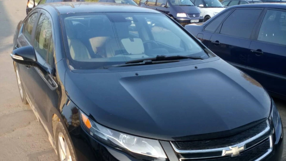 Chevrolet Volt Ластівка 2