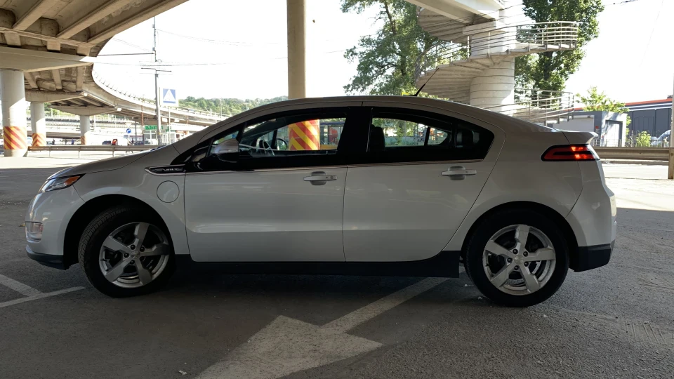 Chevrolet Volt Voltik 4