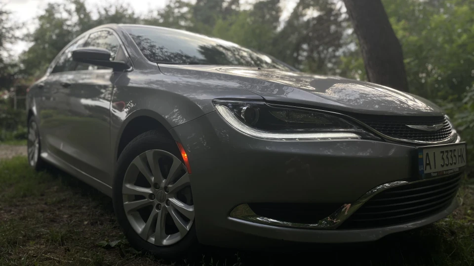 Chrysler 200 200 limited platinum 2