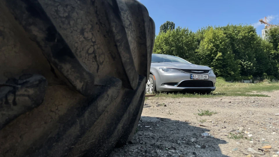 Chrysler 200 200 limited platinum 3