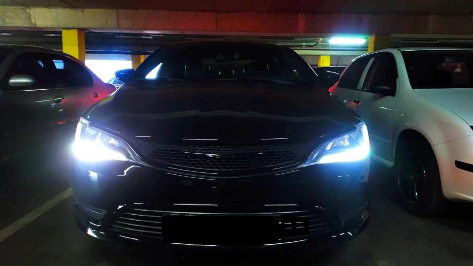 Chrysler 200 Акула